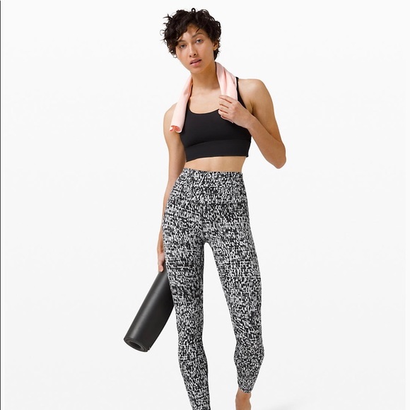 NWT Lululemon Align HR Pant in Black & Grey Print - Picture 2 of 7